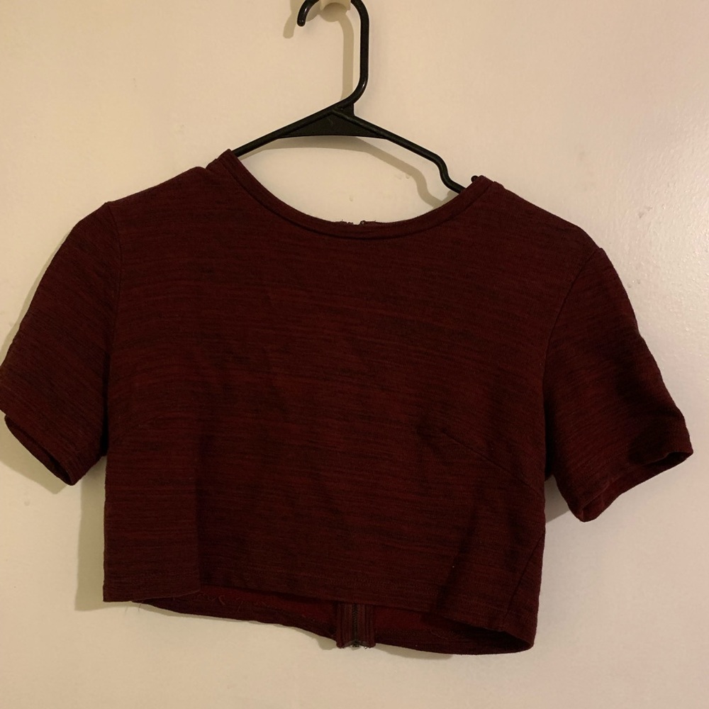 small red forever 21 zip back crop top